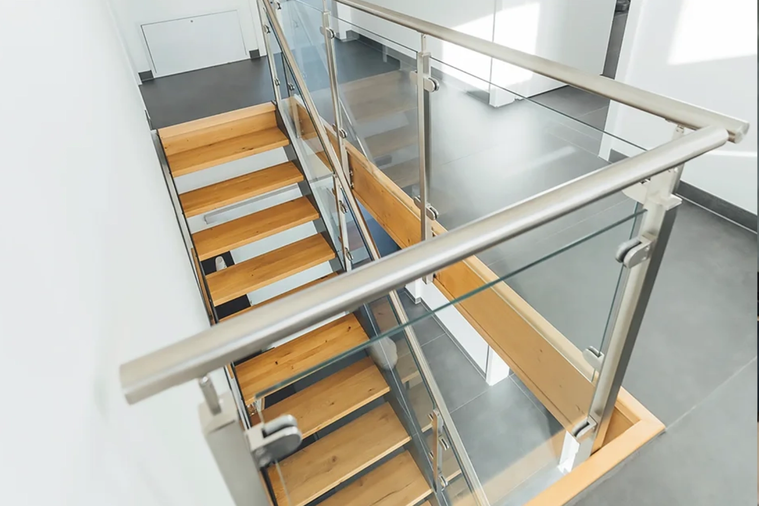 Brale Ausstattung. Treppen